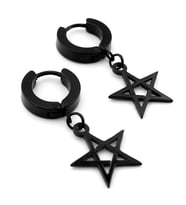 Pentagram Yıldız Sallantılı Siyah Paslanmaz Çelik Halka Erkek Küpe ER069