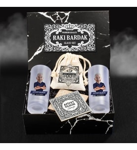 Erkeklere Karikatürlü Rakı Bardağı Seti Hediye Kutusu