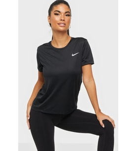 Nike Dri-Fit Miller Standart Kesim Kadın Spor Tişört (Siyah)