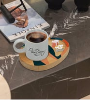 BK Gift Kişiye Özel Modern Art Tasarımlı Doğal Ahşap Tabaklı Türk Kahvesi Fincanı Sunum Seti Model 8
