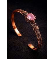 %100 Saf Bakır Pembe Zirkon Taşlı Kadın Bileklik El Yapımı Ayarlanabilir Otantik Premium Tasarım;