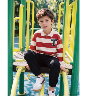 LCW Kids Kırmızı Polo Yaka Çizgili Nakışlı Erkek Çocuk Tişört