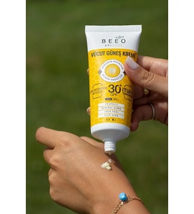 Sun Güneş Koruyucu & Spf+50 Uva+Uvb Doğal Apicare Propolisli Vücut Güneş Kremi 80Ml