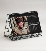 2027 Atatürk Modern Masa Takvimi (Yeşil Tel)