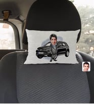 BK Gift Kişiye Özel Plakalı Erkek Seat Ateca Karikatürlü Dikdörtgen Araç Koltuk Yastığı-2