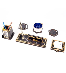 Retro Gold Kalemli Ataçlı Ahşap Masa İsimliği Bardak Altlığı Kalemlik Notluk İsimlik Masa Seti