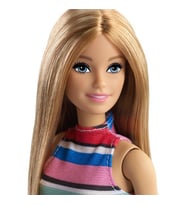 Barbie Bebek ve Muhteşem Aksesuarları FVJ42 Lisanslı Ürün