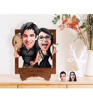 BK Gift Kişiye Özel Sevgililer Karikatürlü Ahşap Standlı 3D Biblo-18 (Beyaz)