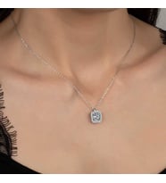 Ucarticaret S-warovski Taşlı Gümüş Baget Tektaş Bayan Kolye