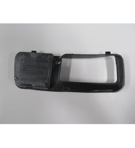 VOLKSWAGEN POLO- CLASSIC- 96/01; SİS LAMBA KAPAĞI SAĞ SİYAH SİS DELİKLİ 6K5853666 1028-2061A