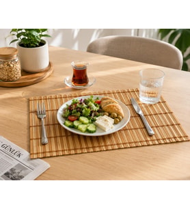 Bambu Amerikan Servis Sofra Altlığı Doğal Görünümlü Rulo Tasarım 43 x 30 cm 2 mm Kalınlık Masa ve Yemek Sunum Altlığı
