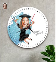 Kişiye Özel Karikatürlü Mezun Ahşap Duvar Saati 32 CM (Çok Renkli)