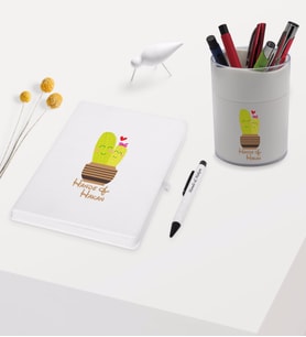 BK Gift Kişiye Özel Kaktüs Tasarımlı Beyaz Defter Kalem ve Kalemlik Hediye Seti - Model 13