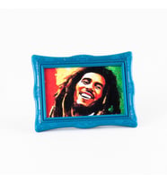 Jamaika Bob Marley Ayaklı Çerçeveli Magnet (Karışık)