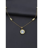 Çelik Gold Renk Kristal Taşlı Oval Tasarımlı Kadın Kolye