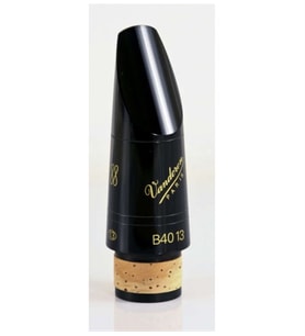 Vandoren Cm4078 B40 Profil 88 Serie 13 Bb Klarnet Bek'i (a=440hz Profesyonel) - Tekli  Serie 13 Özel Akordu, Profil 88 Ergonomik Gaga Açısı, Zengin Ve Odaklanmış Ton  Uyum: Amerikan Standart Akordu (a=440hz) İsteyen Sib Klarnetler