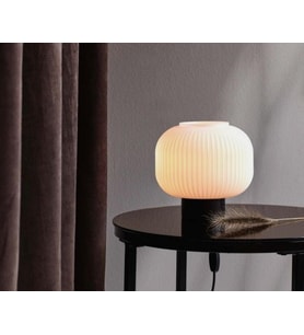 Mylights 20 Cm Başlıklı Masa Abajur Masa Lambası Gece Lambası Yatak Siyah Abajur Genc Odası Yatak Odası Salon Abajur Opal Cam Metal Govde Masa Lam