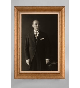 Altın Varaklı Çerçeveli Paspartulu Atatürk Tablo a637 (Gold)