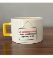 Göt Sadece Arkada Değildir Baskılı Sarı Kulplu C Fincan