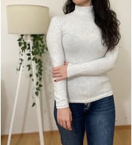 Kadın Peluş Uzun Kollu Yarım Balıkçı Yaka Body Yumoş 1 Adet (Beyaz)