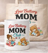 Low Battery Mom Club – Anne Temalı Kupa & Bez Çanta Hediye Seti (Krem)