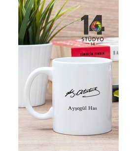 Stüdyo 14 Kişiye Mustafa Kemal Atatürk İmzalı İsim Soy İsim Kupa - Mug