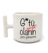 G*tü Güzel Olanın Yüzü Gülmezmiş Baskılı Beyaz Kulplu T Kupa