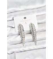 Pirinç Gümüş Renk Balık Sırtı Model Zirkon Taşlı Kadın Küpe - TJ-BKP11517