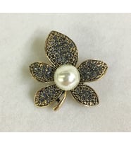 Aşina Gümüş İnci Yaprak Swarovski Taşlı Elmas Montur Broş Sevgiliye Hediye