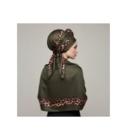Soft Zarif Leopar Desenli Moda Trend Şal