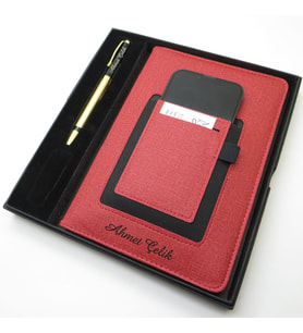 İsme Özel Kırmızı Kanguru Defter & İsme Özel Metal  Kalem Seti (Öğretmenler Günü veya başka bir mesaj işlenebilir) (Karışık)