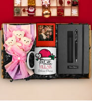 Yılbaşına Özel Tasarım Kupa & Peluş Ayıcık Buketi & Defter & Deri Kılıflı Touch Pen Kalem & Kişiye Özel Fotoğraf Çerçevesi (Kırmızı)