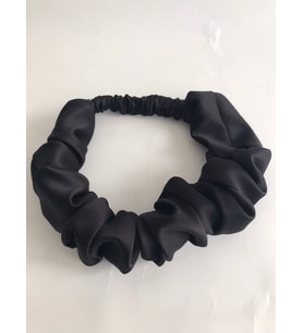 Kadın Siyah Saten Büzgülü Scrunchie Saç Bandı