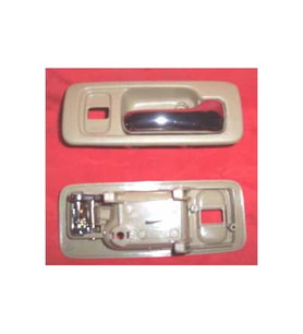HONDA ACCORD- 90/93; ÖN KAPI İÇ AÇMA KOLU SAĞ BEJ (ELCEĞİ NİKELAJLI) (HUSHAN) 72125-SM4-003Z-E