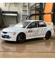 Hobbiez World Mitsubishi Lancer Evolution Beyaz 1/24 Model Araba