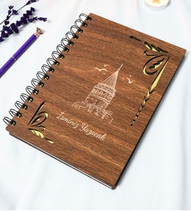 Kişiye Özel Galata Kulesi Desenli Ahşap Kapaklı Defter - Ajanda - İsme Özel - A5 60 Yaprak (120 SAYFA) Hediyelik (Gold)
