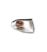 Mitsubishi Lancer Ön Sağ Sinyal Lambası 1993-1997 214-1529R-AE
