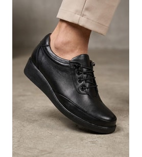 BEREN Hakiki Deri Siyah Kadın Ayakkabı Ortopedik Dolgu Taban Düz Esnek Bağcıklı Comfort Casual Sneaker