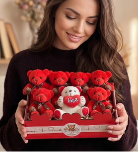 Premium Ahşap Kalpli Kutuda  Peluş Ayıcık Buketi - No15