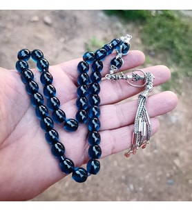 GÖK MAVISI ÖZEL SIKMA ATEŞ KEHRIBAR TESBIH ÇİFT PENCELI ÖZEL DESENLI 925 AYAR GÜMÜŞ PÜSKÜLLÜ KUTULU MODEL