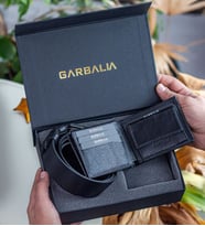 BK Gift Kişiye Özel Garbalia Jackson Hakiki Deri RFID Korumalı Bozuk Para Gözlü Erkek Cüzdan ve Kemer Hediye Seti  Babalar Günü Hediyesi, Erkeklere Özel Hediye, Yeni İş Hediyesi