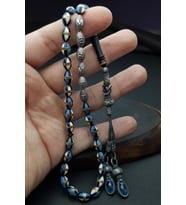 Gümüş Kazaz Püsküllü Gümüş Harfli 7x11mm Mavi Mine Işlemeli Kuka Tesbih (Çok Renkli)