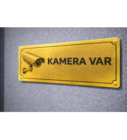 Kamera Var Gold Metal Kapı Levhası 7x20 cm – Apartman & Bina Girişi