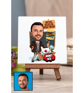 Erkek Sosyal Bilgiler Öğretmeni Öğretmenler Günü Hediye Karikatürlü Masa Dekoru