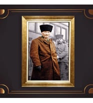 Özel Seri Paspartulu Çerçeveli Atatürk Tablo l68 (Gold)