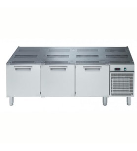 Electrolux Professional Soğutmalı Cihaz Altı Tezgah, 3 Kapılı, +10/- 2°c, Otomatik Defrost-r290 E7TTCECOMKN