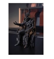 Sauron Lord Of The Rings Oturan