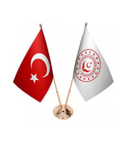 Masa Üstü Aile Bakanlığı Bayrağı Türk Bayrağı İkili Pirinç Direk Masa Bayrak Seti