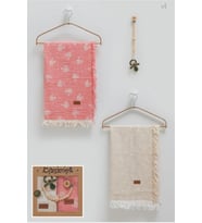 Caramell Basıc İkili Müslin Battaniye Emzik Askısı Üçlü Kutulu Set-100x120 cm CRML.V15.2487
