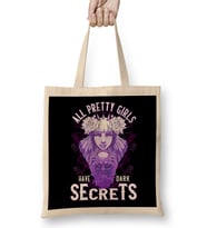 All Pretty Girls Have Dark Secrets Emo Goth Women Bez Çanta Uzun Saplı